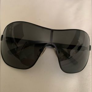 D&G Woman’s Wrap Sunglasses